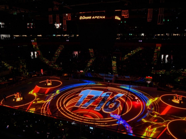 Ледовое шоу на открытии арены «Авангарда» – на уровне Олимпиады. И поставил его режиссер Сочи-2014