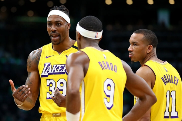 Сезон НБА стартовал, а многие известные игроки все еще без работы. Почему так вышло?