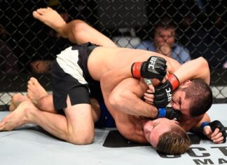 Тяжелейший бой Махачева в UFC: соперник намазал волосы гелем и полез в борьбу – теперь Ислам просит всех мыть голову