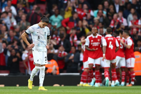 &laquo;Ливерпуль&raquo; падает все глубже: проиграл &laquo;Арсеналу&raquo; и теперь ниже &laquo;Борнмута&raquo;, которого разнес 9:0 