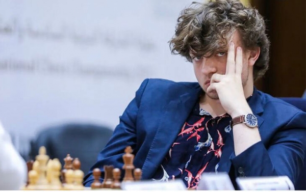 Расследование по шахматисту, взбесившему Карлсена: он обманывал в сотне партий, а их игра с Магнусом – слишком странная