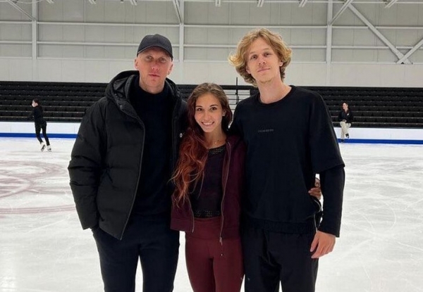 Фигурный шедевр, который вы не заметили: французы создали спектакль, где две программы слиты в одну