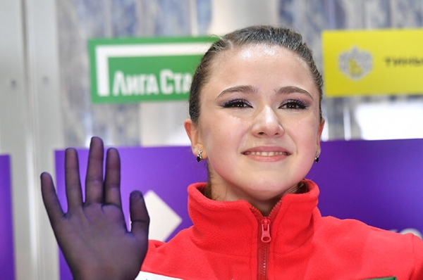 Не-е-ет, Валиеву не обыграть: судьи строги ко всем, кроме нее