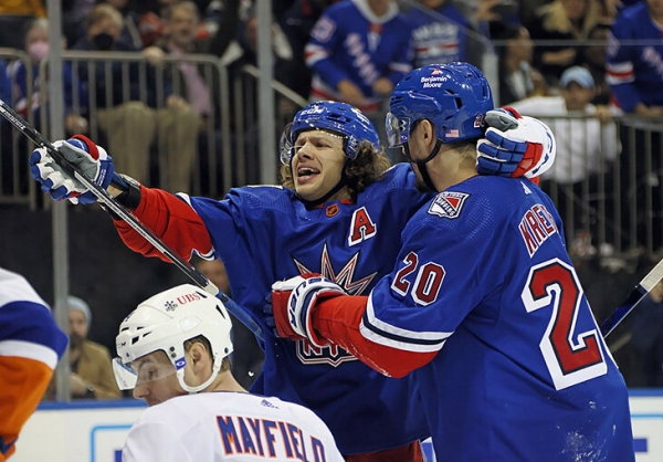 У Панарина &ndash; новый рекорд &laquo;Рейнджерс&raquo;: за 200 матчей выбил очков больше, чем Мессье и Ягр