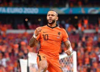 Почему Нидерланды играют в оранжевой форме, хотя на флаге этого цвета нет?