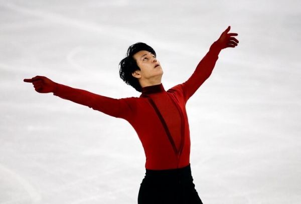 Фигурный шедевр, который вы не заметили: французы создали спектакль, где две программы слиты в одну