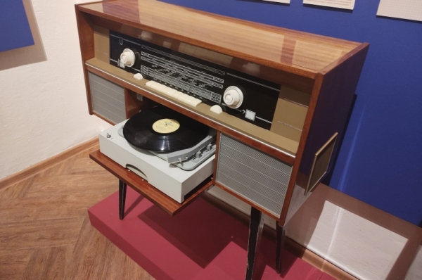 Омскому радио исполнилось 95 лет