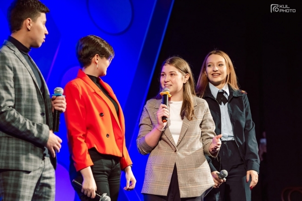 Стало известно, какие команды выступят на фестивале КВН в Омске