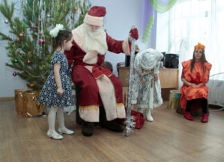 В главном парке Омска появится усадьба Деда Мороза