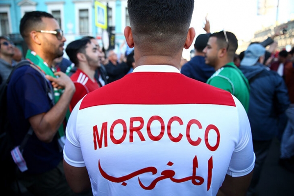 Почему на русском Марокко пишется через &laquo;а&raquo;, а в английском &ndash; через &laquo;о&raquo;, хотя в иностранных трансляциях на табло MAR?