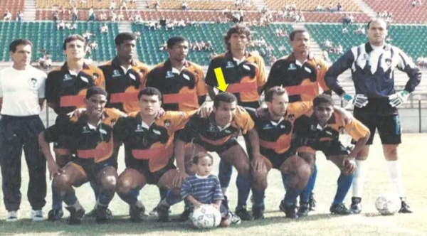 Неймар, которого вы не знали: советуется с пастором, боится змей, пытался устроить в клубы друзей