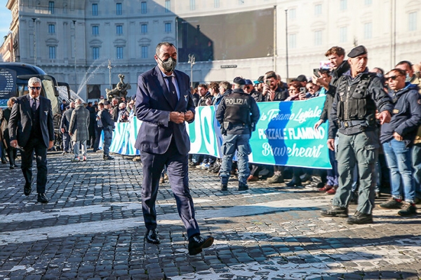 Прощание с Синишей в Риме. Пришли Спаллетти, Манчини, Сарри, Тотти, Де Росси и еще тысячи людей