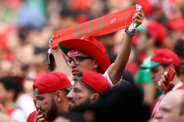 Почему на русском Марокко пишется через &laquo;а&raquo;, а в английском &ndash; через &laquo;о&raquo;, хотя в иностранных трансляциях на табло MAR?