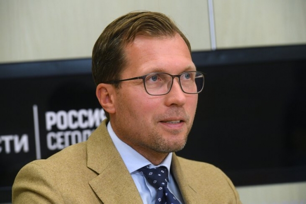 Наш спорт выкручивается в изоляции: в бобслее – одна трасса на страну, коньки – в «рыночном шатре», горнолыжники махнули в Аргентину!