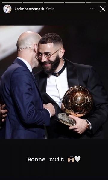 Что происходит с Бензема? Говорят, обиделся на Дешама, почувствовал себя ненужным и не захотел ехать на финал ЧМ