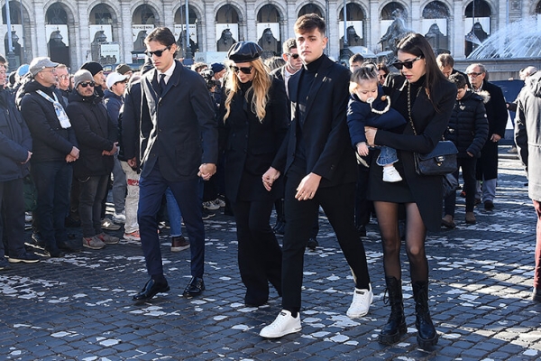 Прощание с Синишей в Риме. Пришли Спаллетти, Манчини, Сарри, Тотти, Де Росси и еще тысячи людей