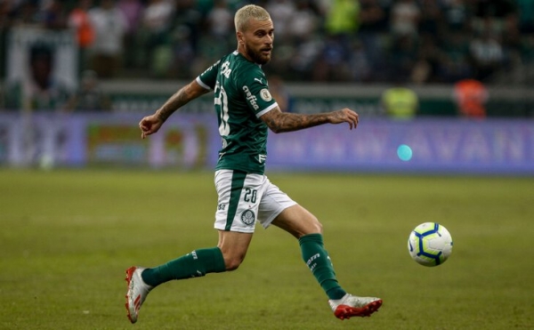 Неймар, которого вы не знали: советуется с пастором, боится змей, пытался устроить в клубы друзей