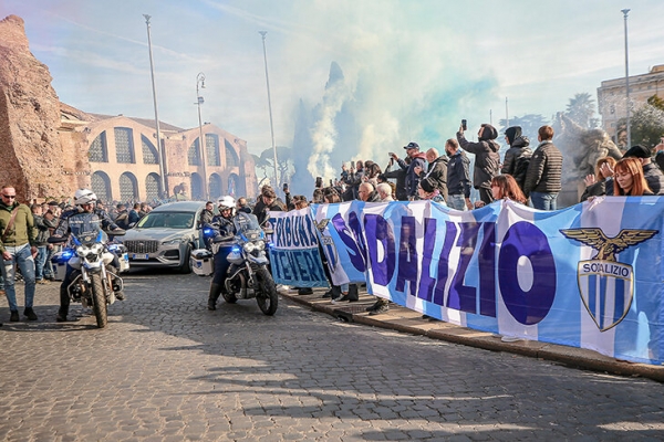 Прощание с Синишей в Риме. Пришли Спаллетти, Манчини, Сарри, Тотти, Де Росси и еще тысячи людей