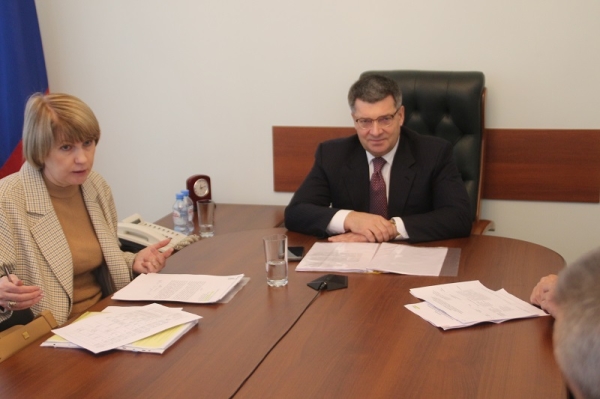 Старинное здание музея в Омской области отремонтируют в обмен на пластиковую пальму