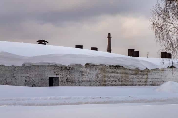 &laquo;А снег не знал и падал&raquo;: горожане умоляют о помощи мэрию Новосибирска