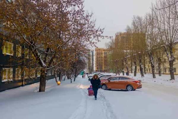 &laquo;А снег не знал и падал&raquo;: горожане умоляют о помощи мэрию Новосибирска