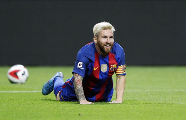 Месси сбрил бороду после трех поражений – и забил победный на 95-й. Здесь все-все-все его образы 