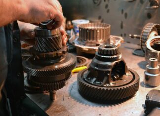 Насколько сложен ремонт автоматической коробки передач