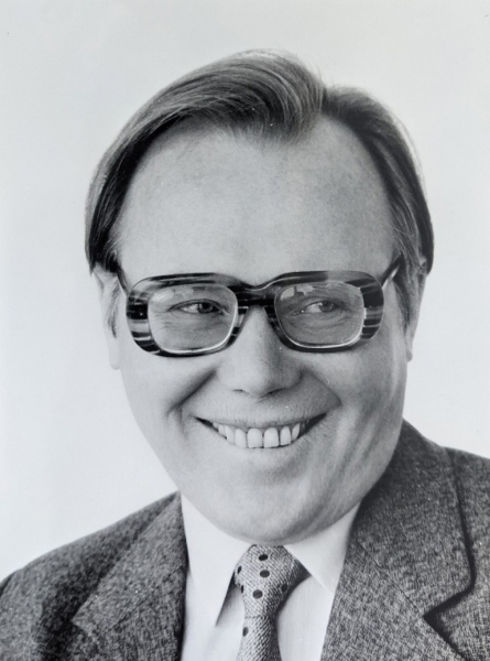 Скончался бывший артист Омского ТЮЗа Владимир Ярославов