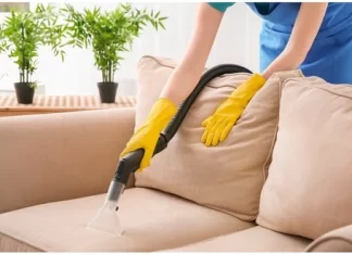 Особенности проведения профессиональной химчистки мягкой мебели