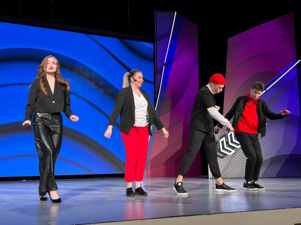 Две омские команды КВН будут выступать в московской лиге