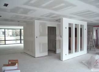 Возведение перегородок и механизированные работы в Москве