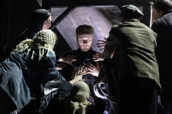 Дороже, чем в Москве: билеты на &laquo;Золотую маску&raquo; в Омске достигают 8000 рублей