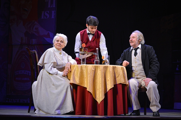 Почему народный артист России Валерий Алексеев дважды отмечает день рождения?