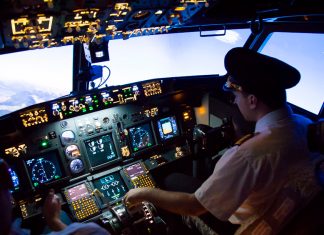 Реальный полет vs виртуальный: в чем главные отличия пилотирования настоящего самолета и в симуляторе