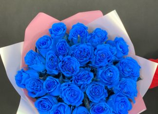 Синие розы — оригинальный способ выразить чувства