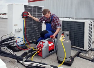 Ремонт и обслуживание чиллеров: оперативный выезд специалистов от ЧИЛЛЕР-СЕРВИС.РУ