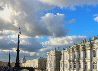 Гостиницы в Питере в центре с завтраком: как выбрать и забронировать номер