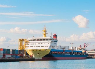 Морские перевозки опасных грузов: ключевые требования