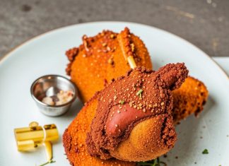 Как вкусно приготовить куриные бедра?