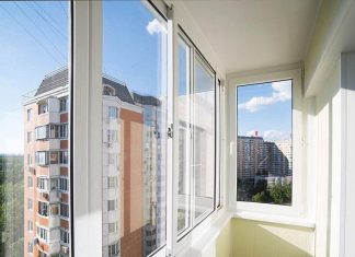 Остекление балкона: виды, материалы и преимущества