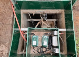 Почему септик начал пахнуть: 7 причин и как быстро устранить запах