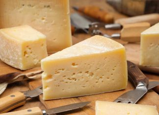 Сыроварение в домашних условиях: традиции, технология и мастерство, которое доступно каждому