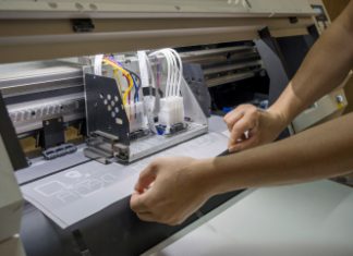 Креативные возможности DTF‑печати: нестандартные поверхности и изделия