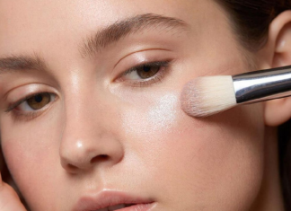 Чем отличается бронзер от контуринга и хайлайтера: полный гид по скульптурированию лица