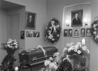 Сколько может храниться тело в морге: правила, сроки и особенности