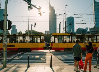 Польша продлила приостановку рассмотрения заявлений о легализации