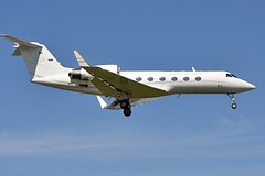 Шведский самолет-разведчик стал прочесывать окрестности Санкт-Петербурга