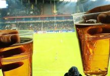 Свищев: В ближайшее время перспектив по возвращению пива на стадионы нет