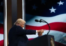 Трамп заявил, что США могут забрать нефть Ирана и занять остров Харк