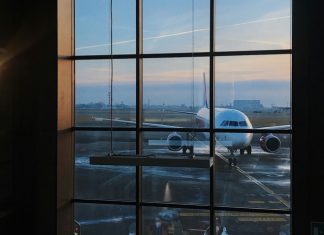 Аэропорты Италии ввели ограничение на заправку авиационным топливом